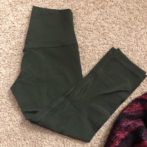 lululemon athletica Pants - Lululemon align crops 19”